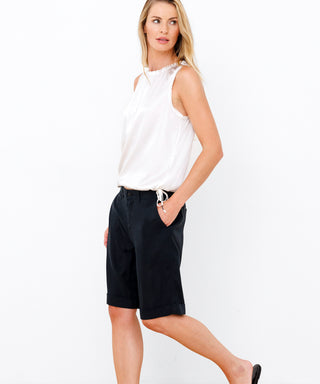 go luxe draw me in top