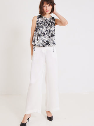 go luxe draw me in top print