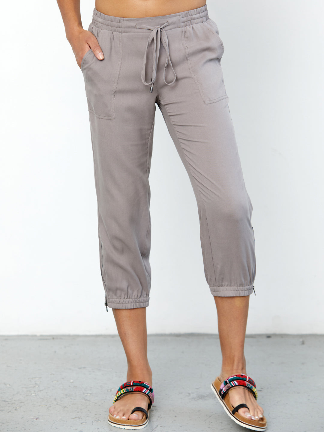 ICONIC go parachute capri pant go by gosilk
