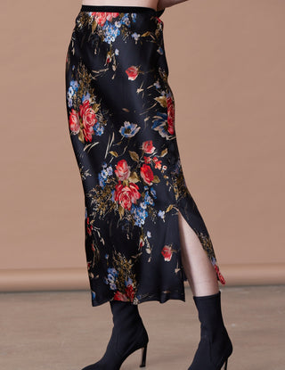 ICONIC go long for it skirt print