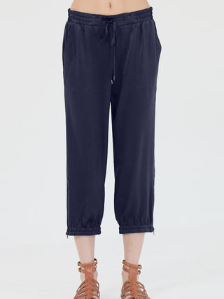 go luxe parachute capri pant