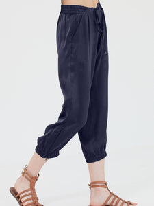 go luxe parachute capri pant