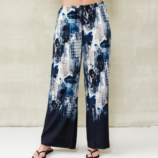 go pump up the volume pant print