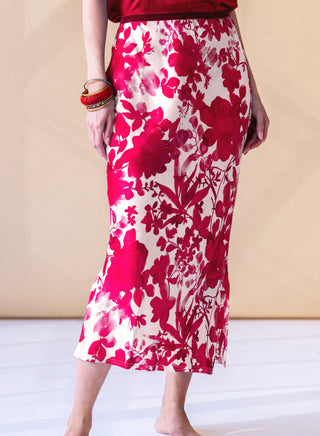 ICONIC go long for it skirt print