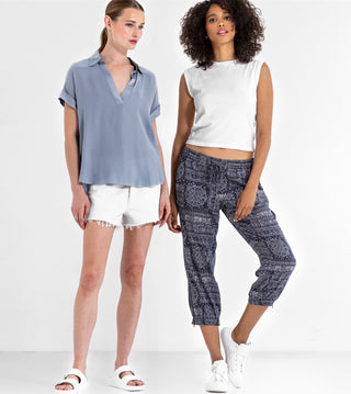 ICONIC go parachute capri pant print