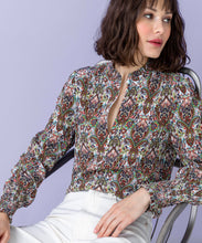 Load image into Gallery viewer, go soft spoken blouse print