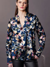 Load image into Gallery viewer, go hot button blouse print