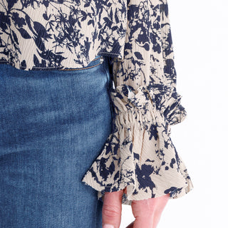 go soiree in the city top print