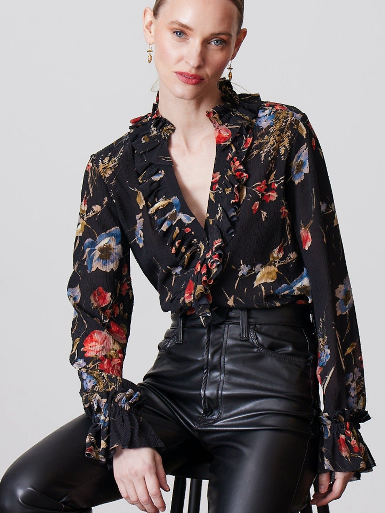 go soiree in the city top print