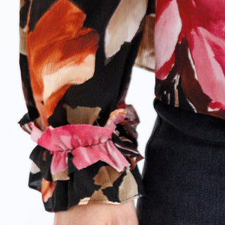 go girly blouse print