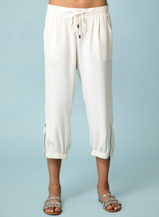 ICONIC go parachute capri pant