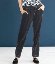 Load image into Gallery viewer, go velvet everyday pant
