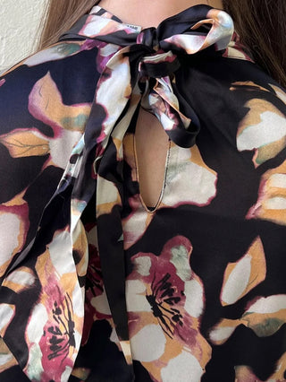 Archive Sale | go tie it back top print