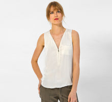 Load image into Gallery viewer, ICONIC go zippy tank luxe