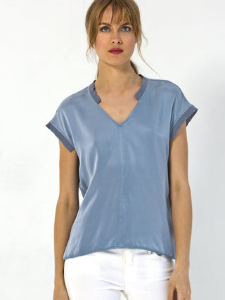 ICONIC go anytime tee